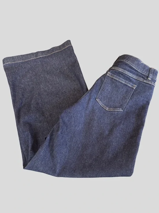 SPANX Pull On Wide Leg Jeans in Undone Indigo Size Large - Picture 6 of 7